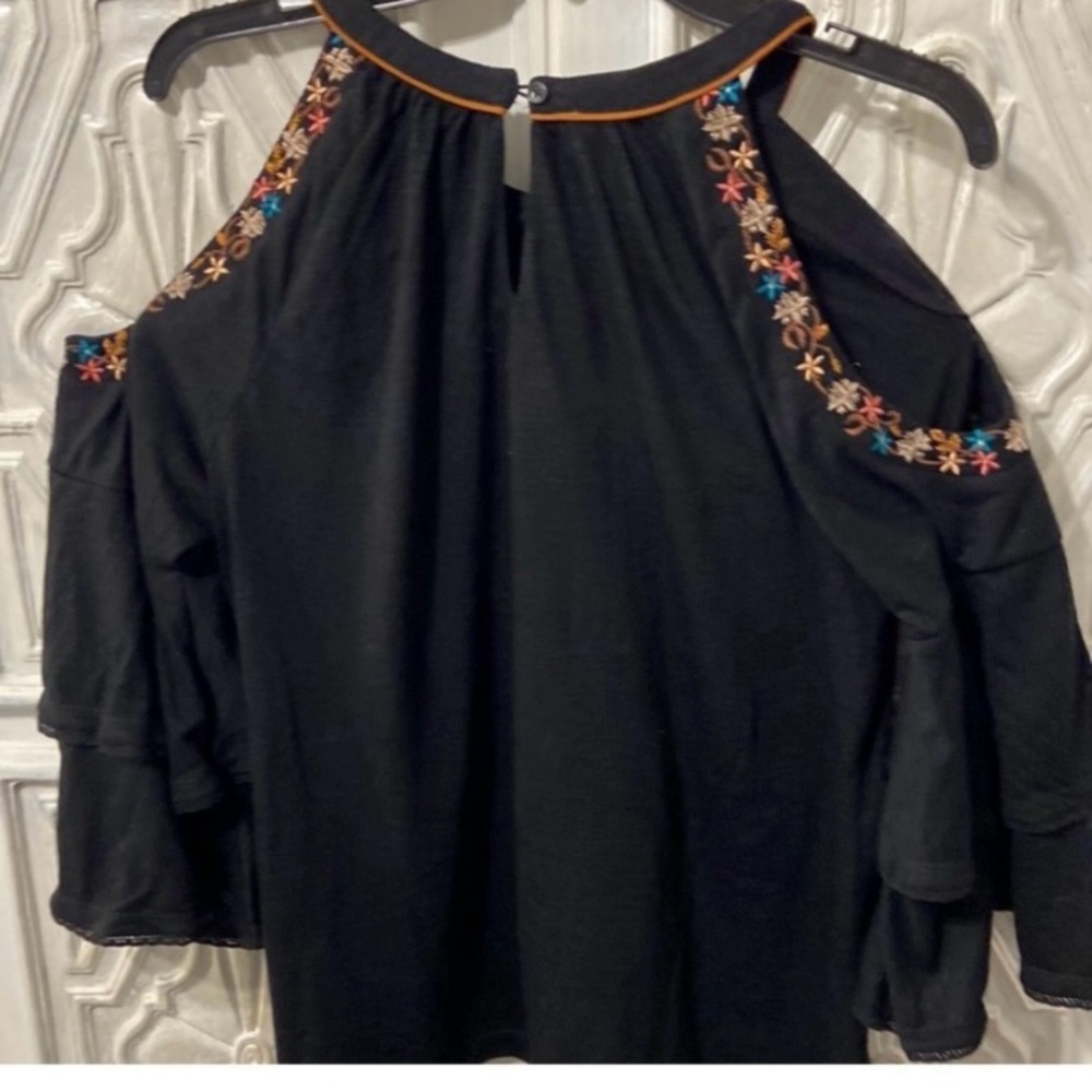 🛍️ Fall embroidered top - Picture 8 of 12
